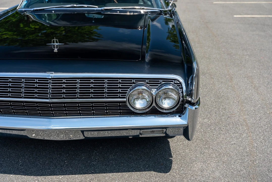 1962 Lincoln Continental 4th Gen - Image 24 of 31
