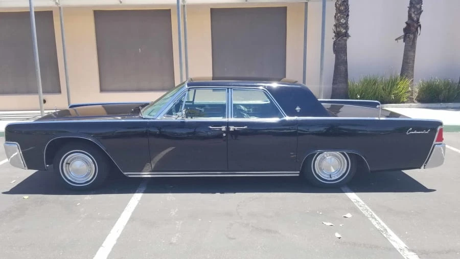 1962 Lincoln Continental 4th Gen - Image 2 of 13