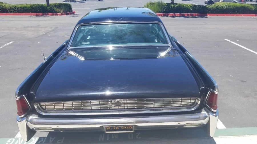 1962 Lincoln Continental 4th Gen - Image 9 of 13