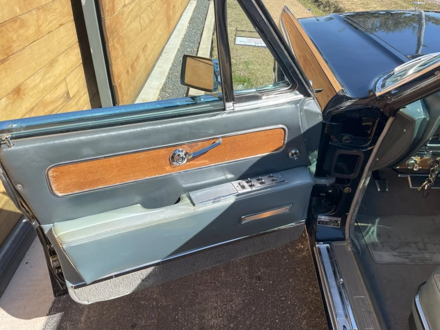 1962 Lincoln Continental 4th Gen - Image 12 of 16