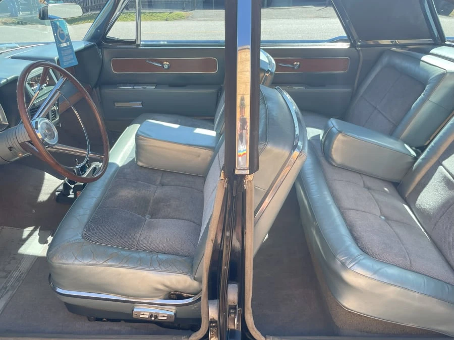 1962 Lincoln Continental 4th Gen - Image 11 of 16