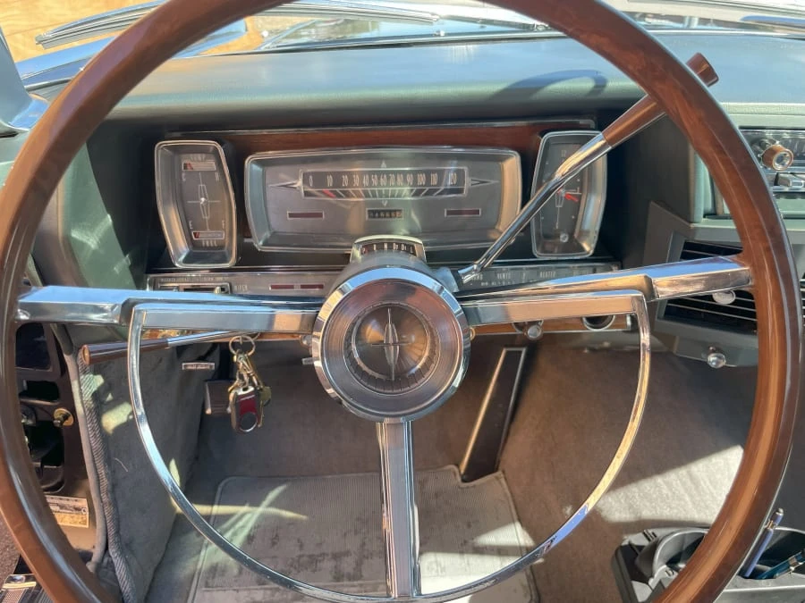 1962 Lincoln Continental 4th Gen - Image 7 of 16