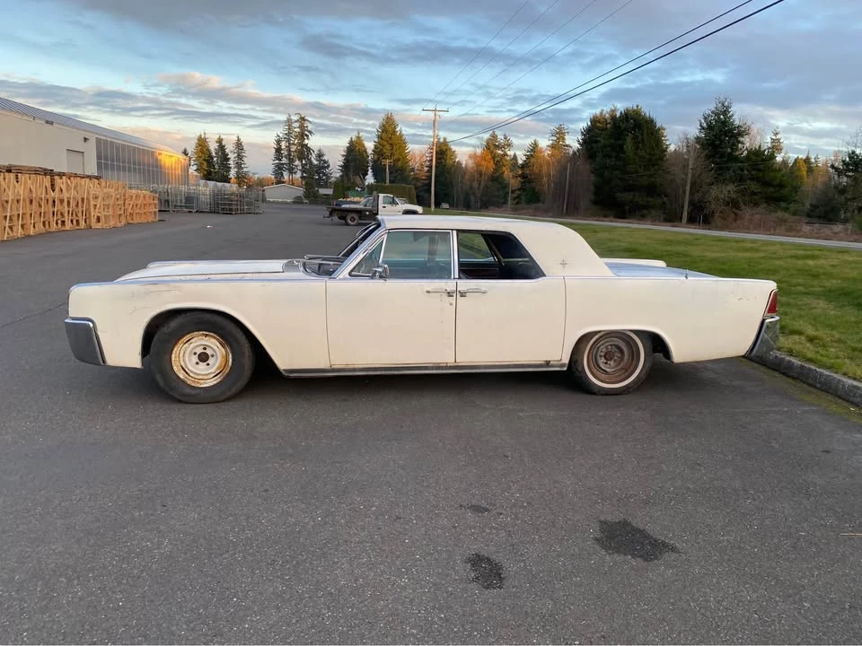 1962 Lincoln Continental 4th Gen - Image 2 of 20