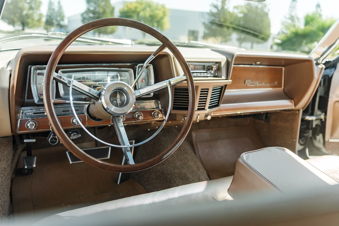 1962 Lincoln Continental 4th Gen - Image 20 of 31