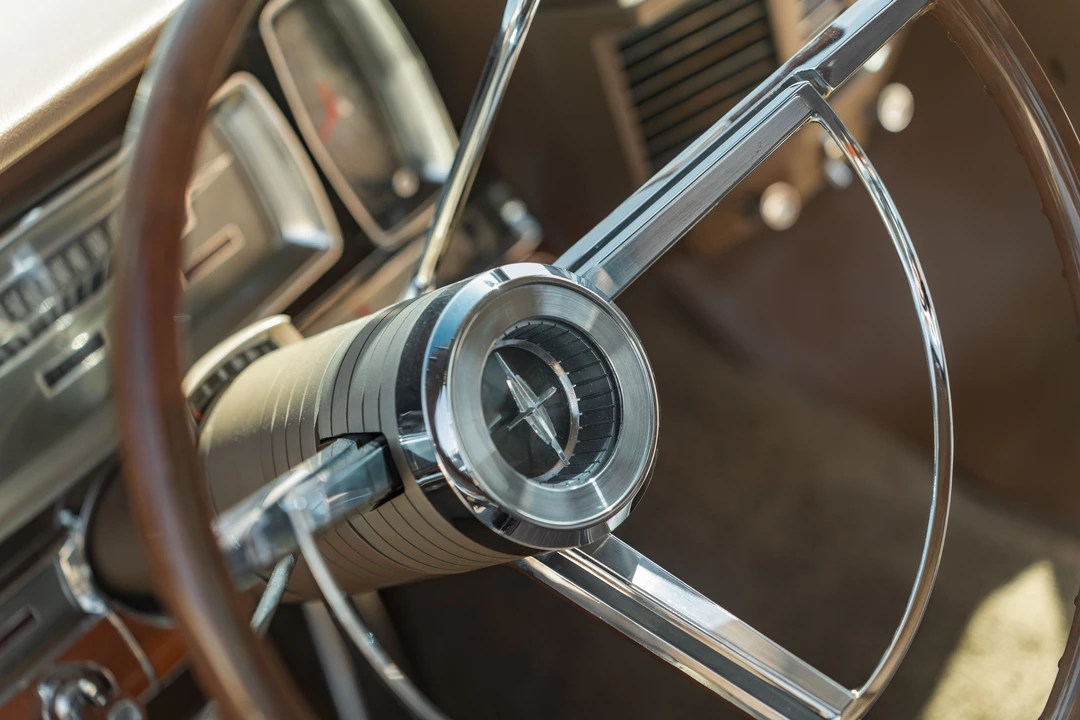 1962 Lincoln Continental 4th Gen - Image 18 of 31