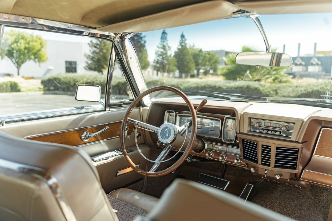 1962 Lincoln Continental 4th Gen - Image 21 of 31