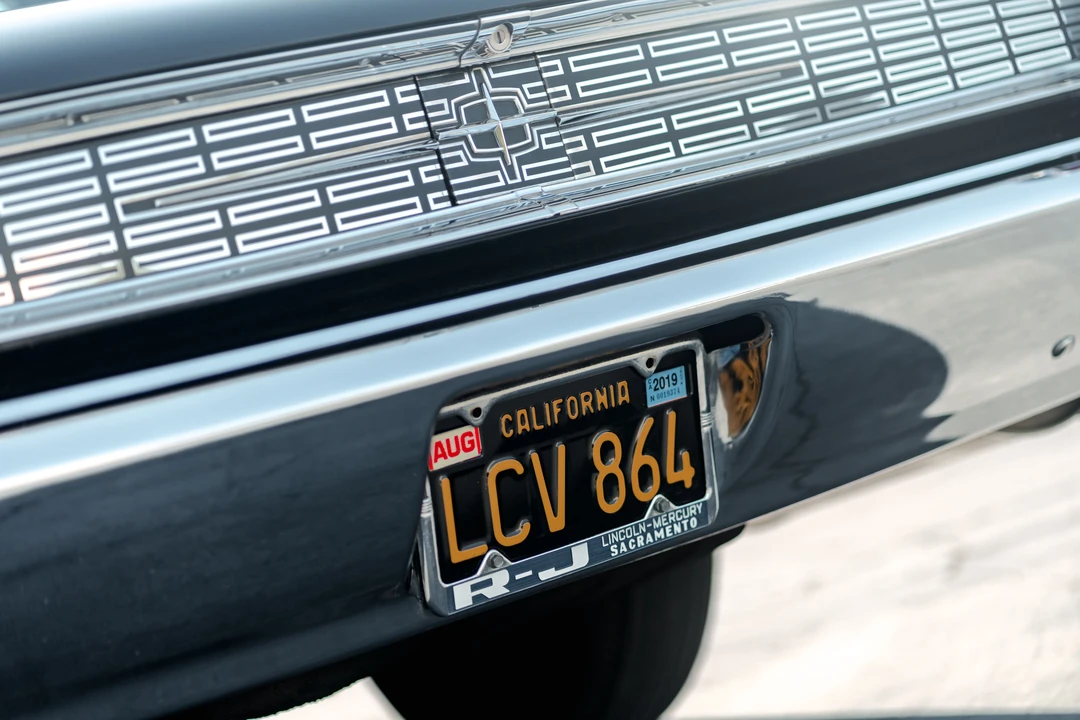 1962 Lincoln Continental 4th Gen - Image 8 of 31