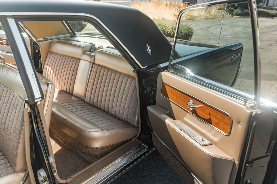 1962 Lincoln Continental 4th Gen - Image 15 of 31