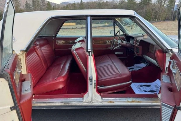 1962 Lincoln Continental 4th Gen - Image 4 of 8