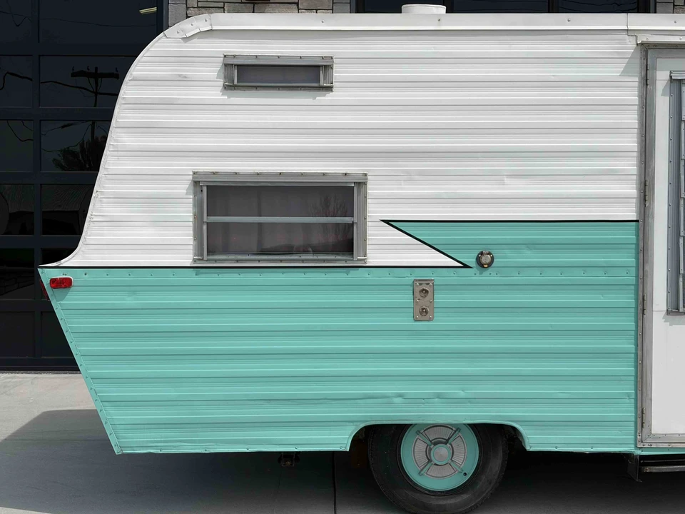 1962 Airstream - Image 18 of 31