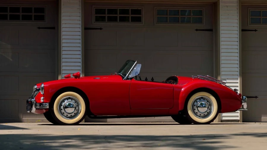 1962 MG MGA 1600 - Image 2 of 12