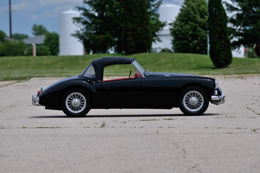 1962 MG MGA 1600 - Image 2 of 12