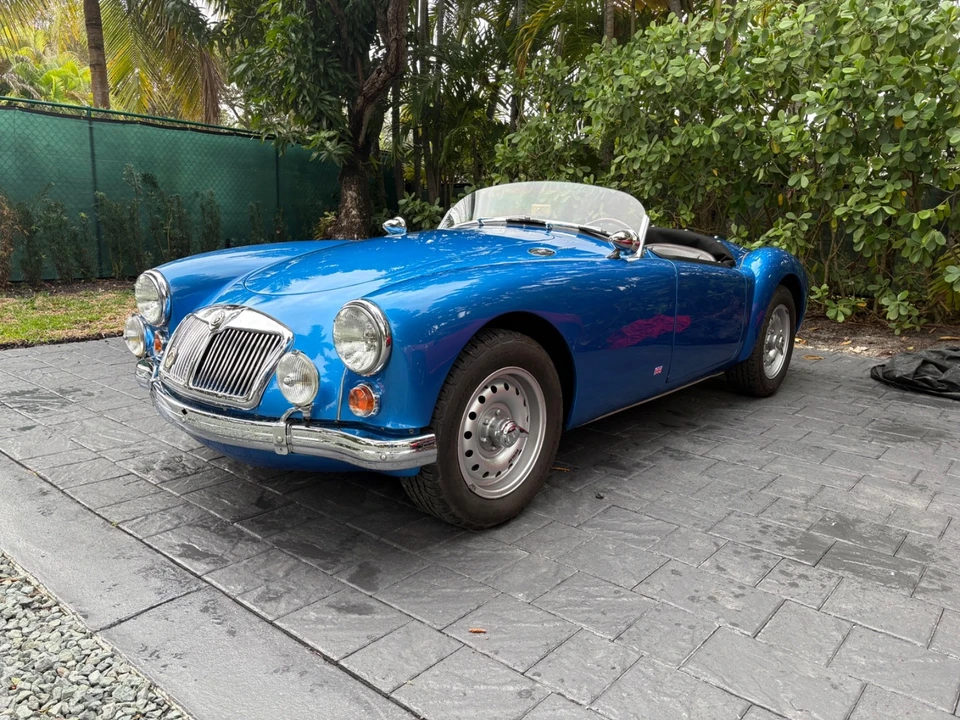 1962 MG MGA 1600 - Image 2 of 8
