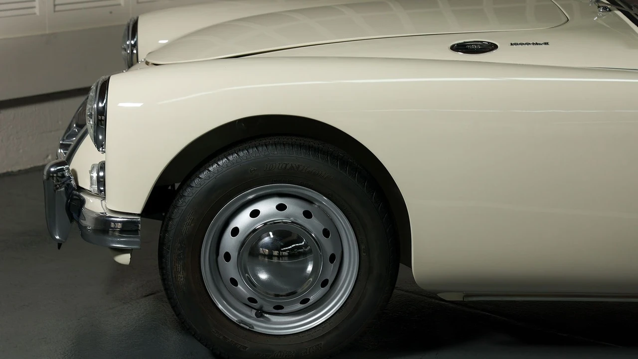 1962 MG MGA 1600 - Image 11 of 31