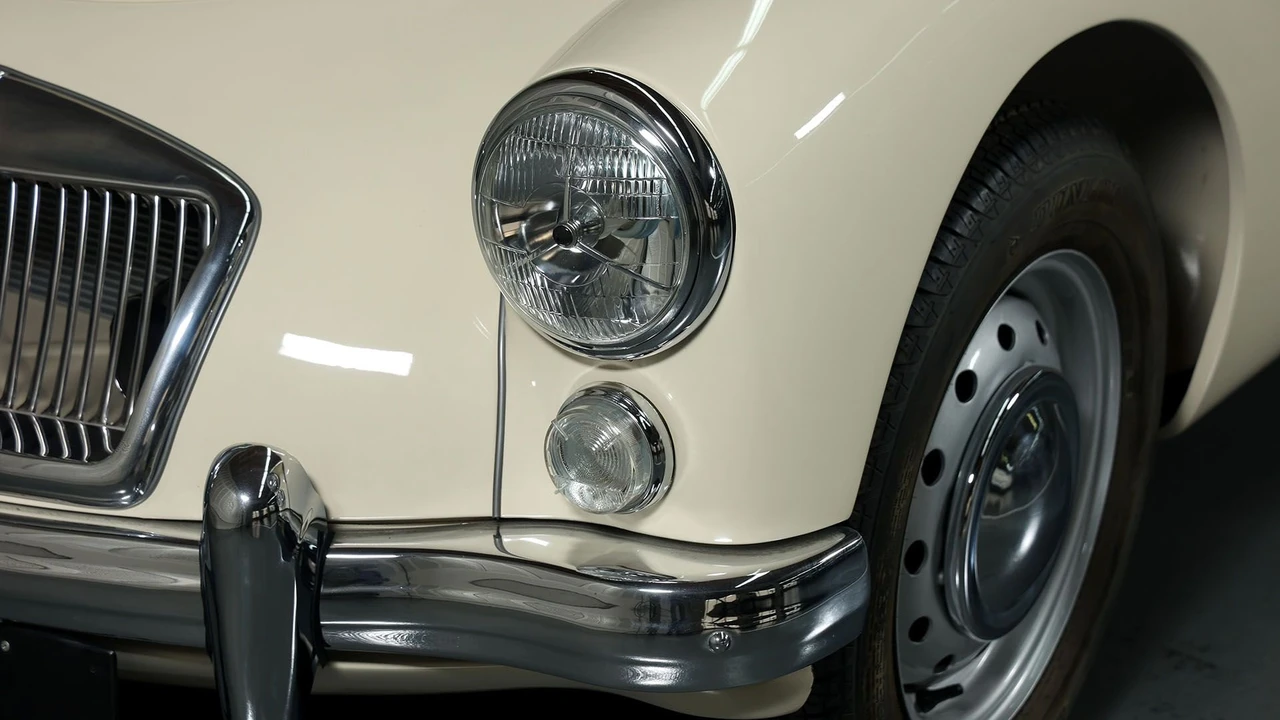 1962 MG MGA 1600 - Image 13 of 31