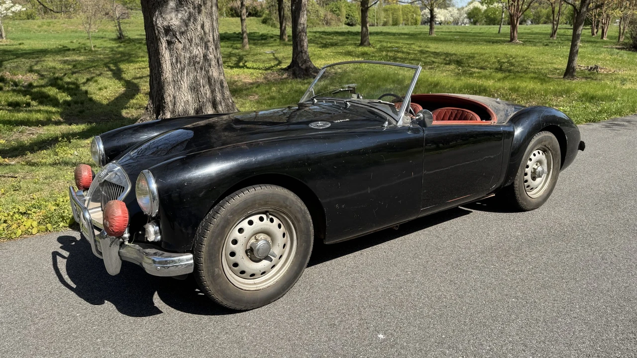 1962 MG MGA 1600 - Image 2 of 31