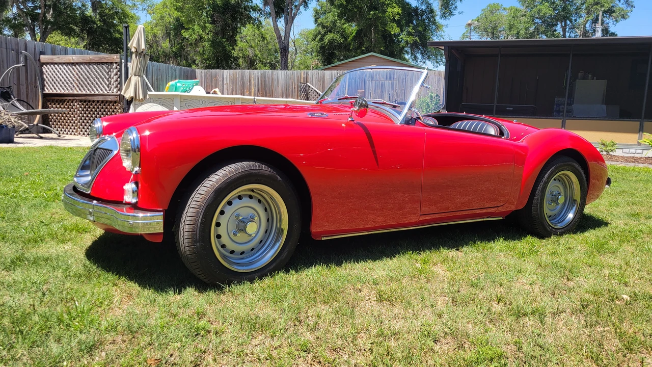 1962 MG MGA 1600 - Image 2 of 31