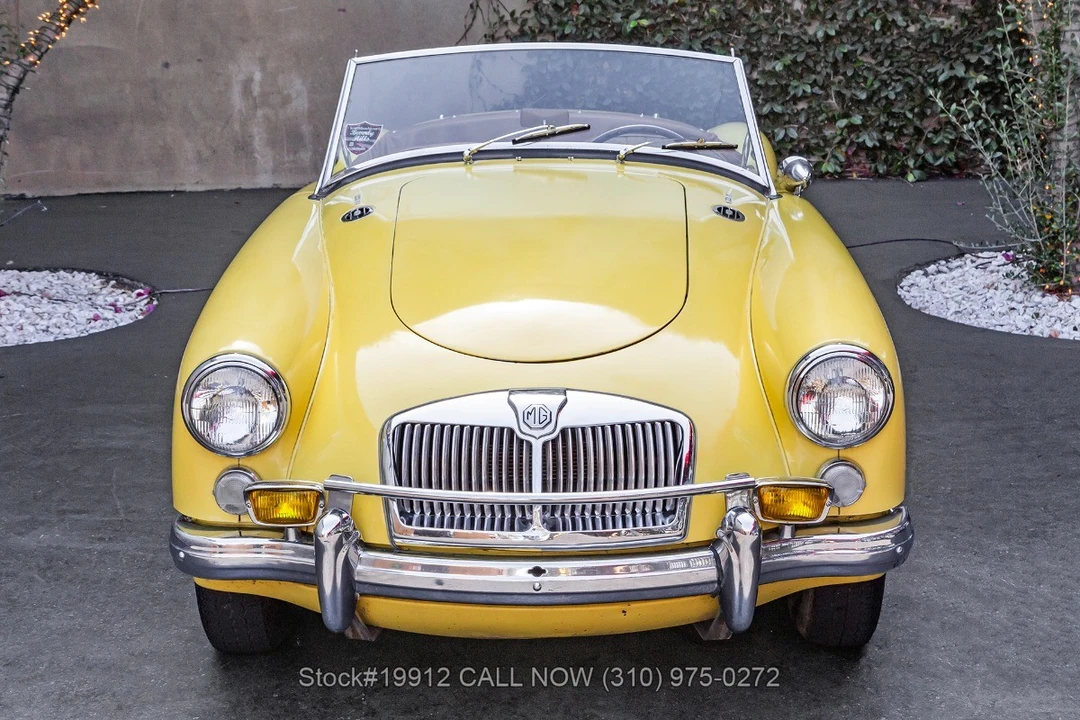 1962 MG MGA 1600 - Image 2 of 31