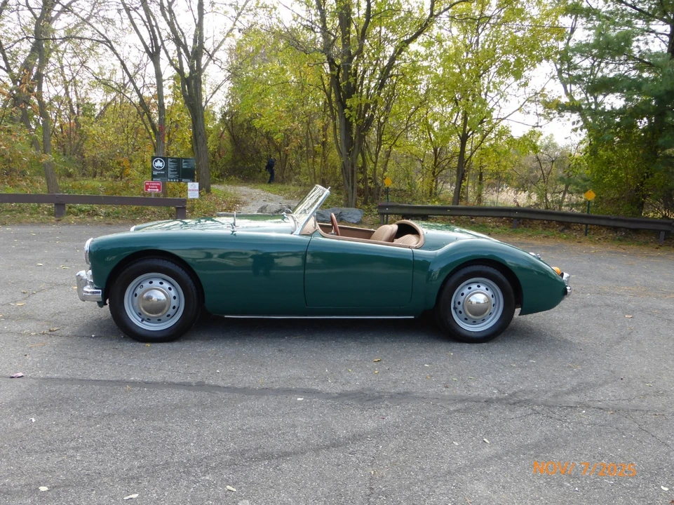 1962 MG MGA 1600 - Image 2 of 21