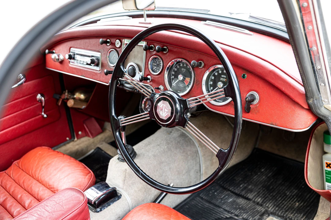 1962 MG MGA 1600 - Image 2 of 30