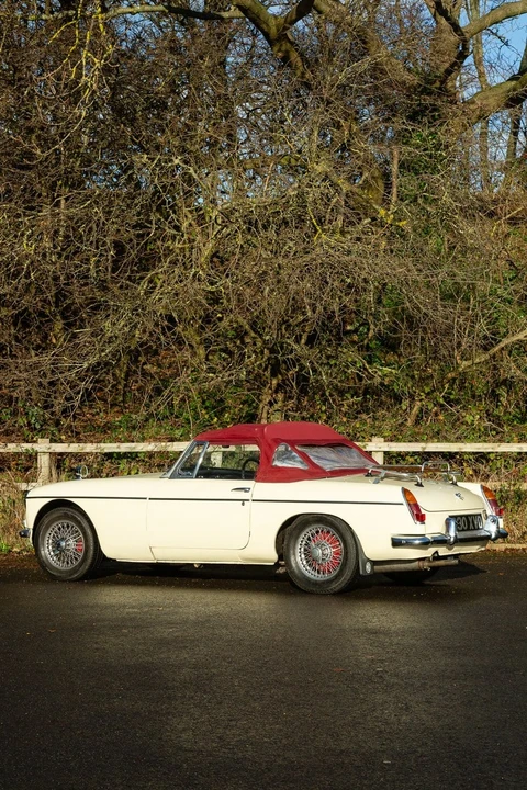 1962 MG MGB Roadster - Image 9 of 30