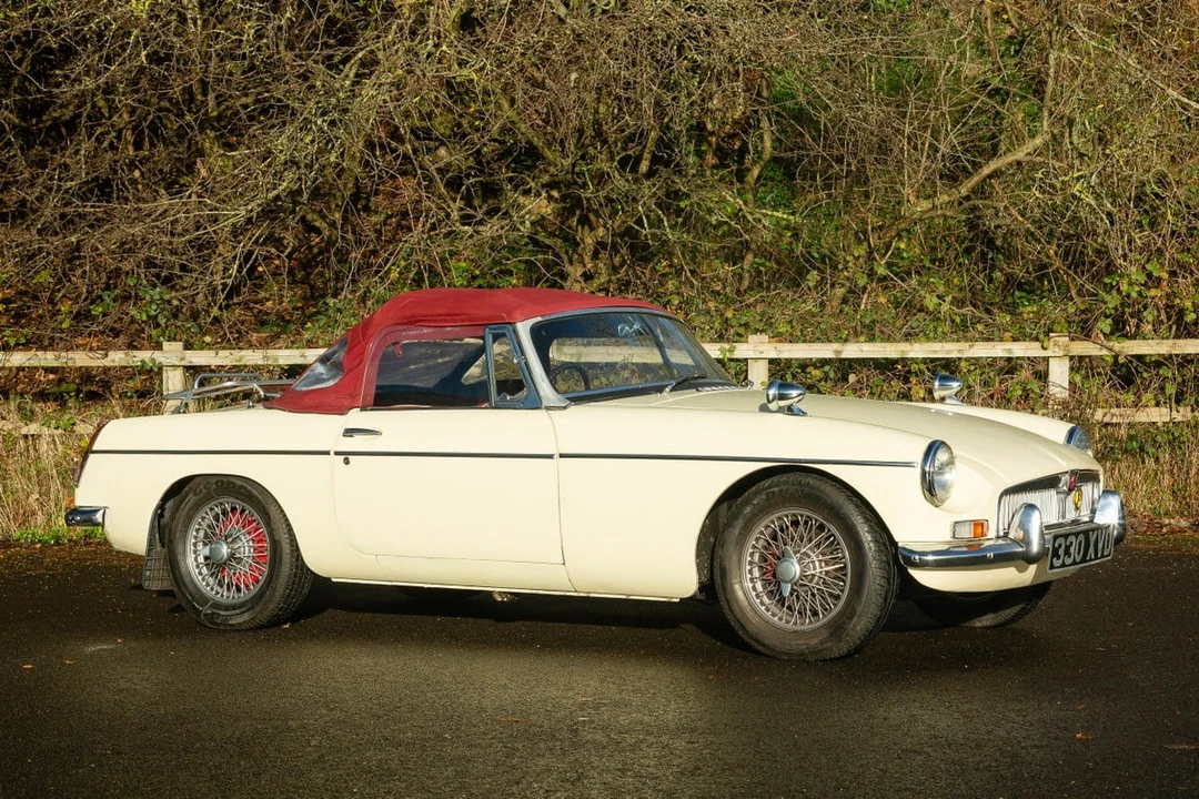 1962 MG MGB Roadster - Image 2 of 30