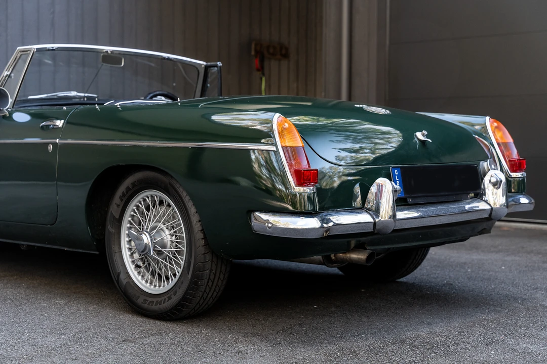 1962 MG MGB Roadster - Image 14 of 31
