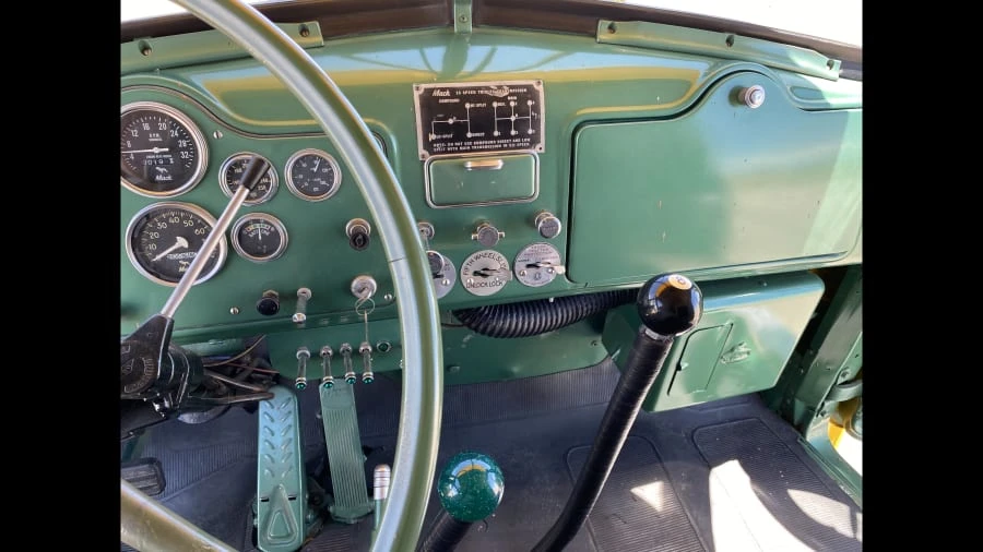 1962 Mack - Image 20 of 25
