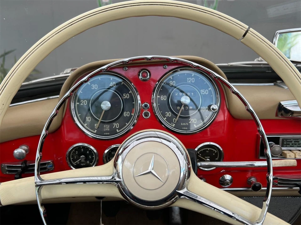 1962 Mercedes-Benz 190 SL - Image 19 of 31
