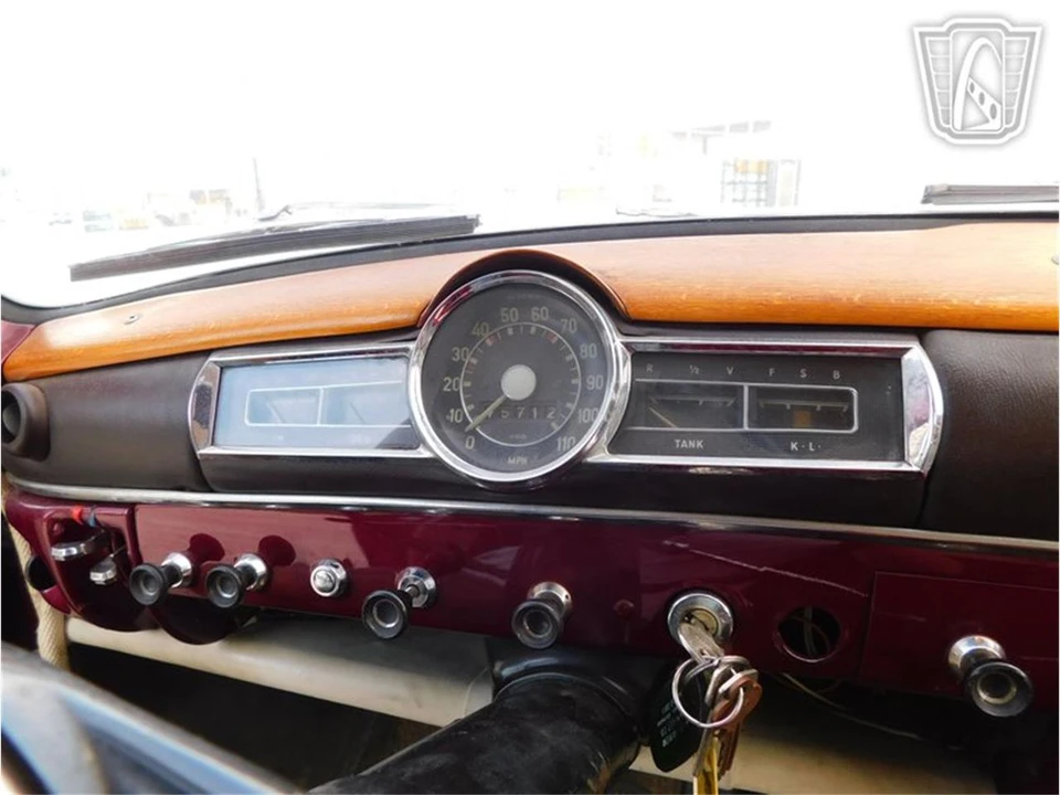1962 Mercedes-Benz 190 SL - Image 10 of 31