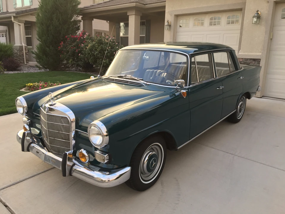 1962 Mercedes-Benz W110 - Image 4 of 31