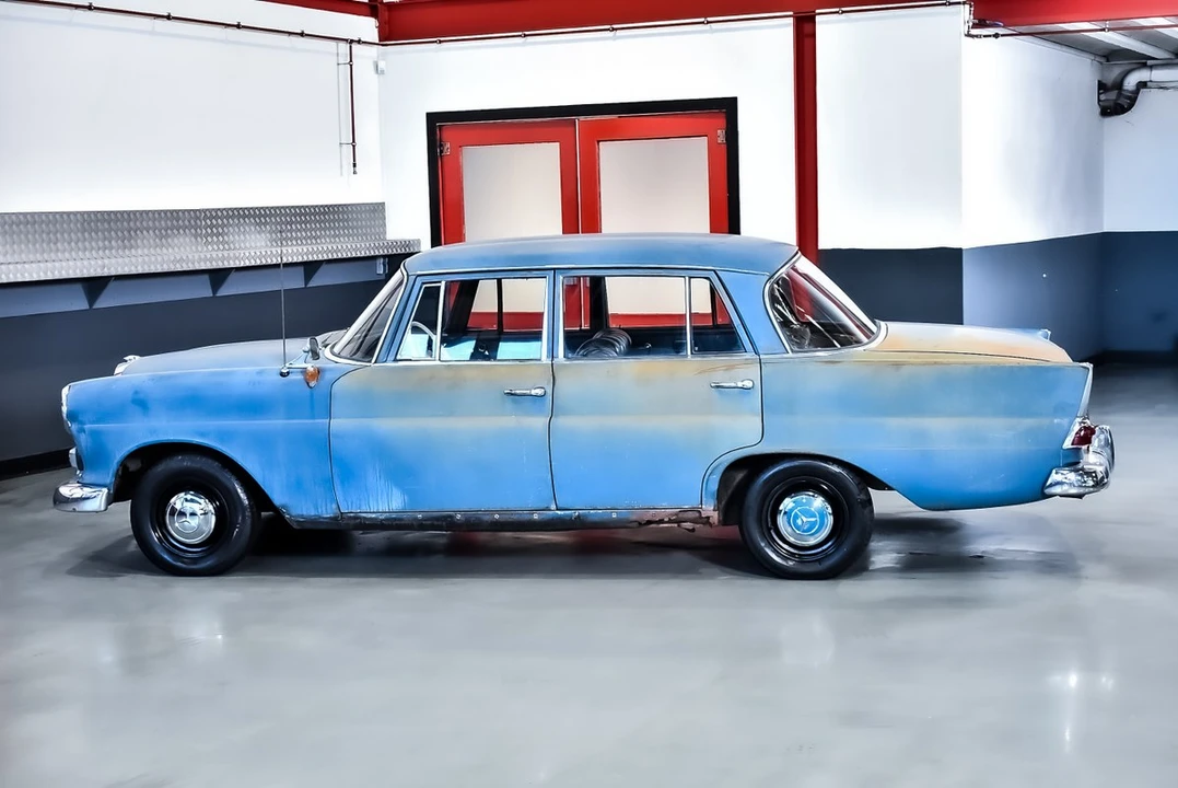 1962 Mercedes-Benz W110 - Image 19 of 30