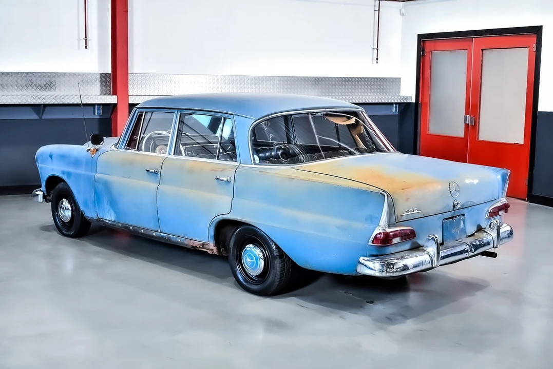 1962 Mercedes-Benz W110 - Image 15 of 30
