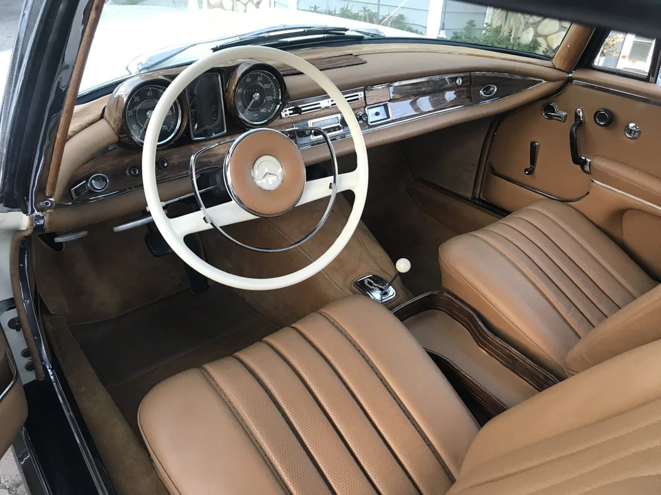 1962 Mercedes-Benz W111 Coupe - Image 31 of 31