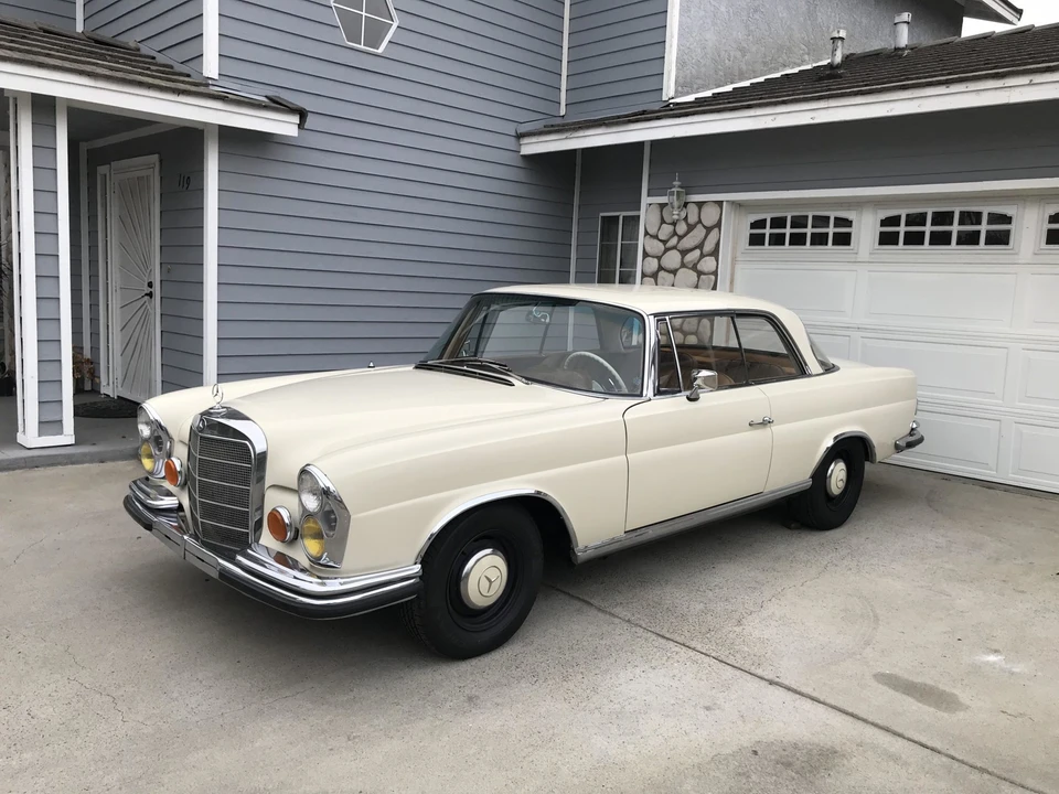 1962 Mercedes-Benz W111 Coupe - Image 8 of 31