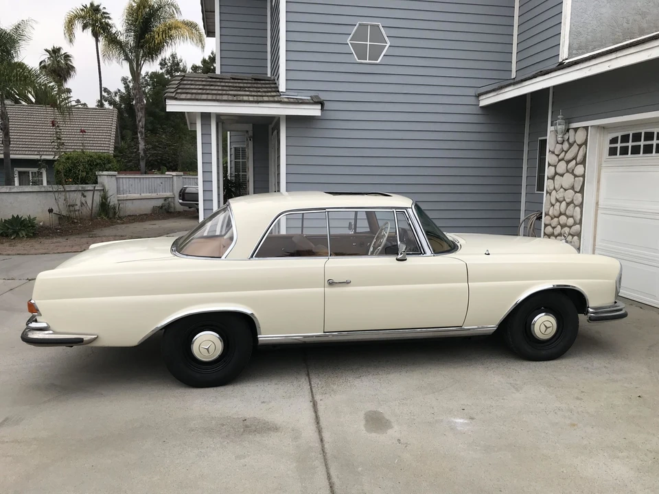 1962 Mercedes-Benz W111 Coupe - Image 3 of 31