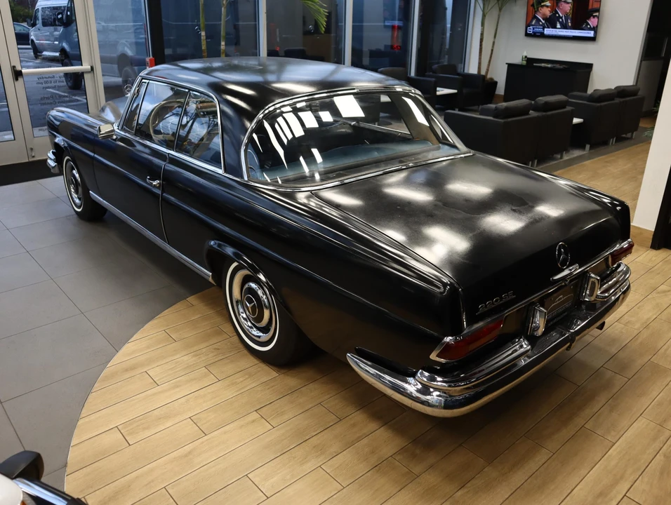 1962 Mercedes-Benz W111 Coupe - Image 14 of 31