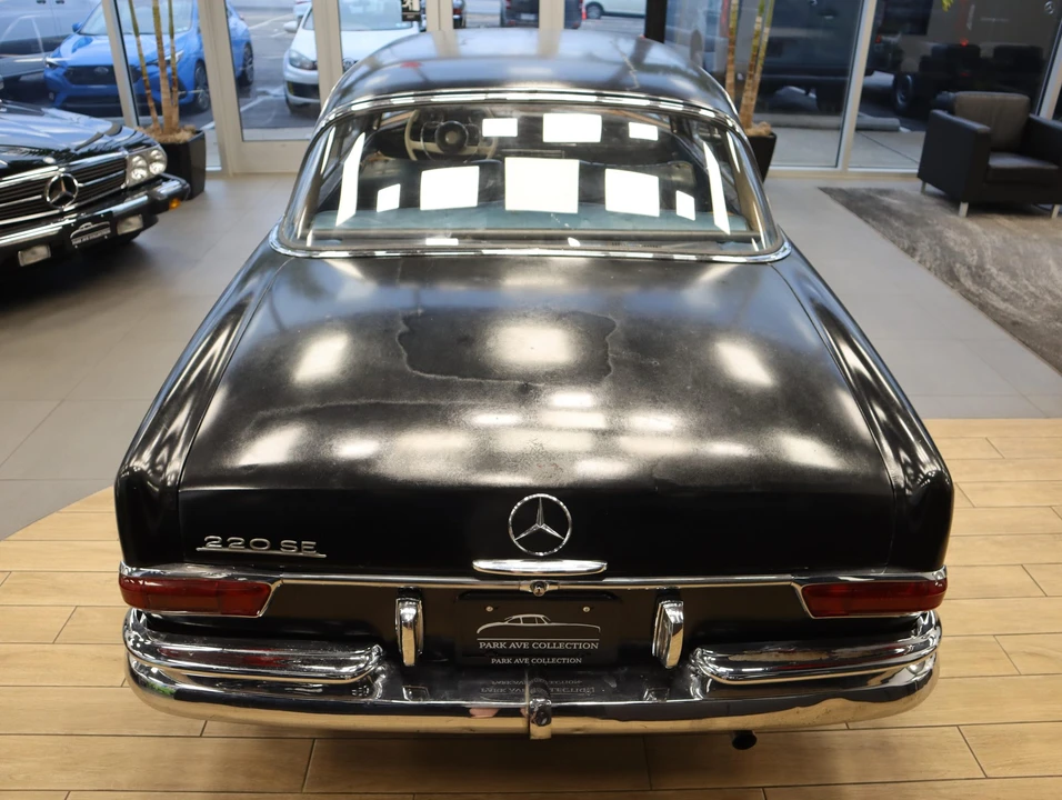 1962 Mercedes-Benz W111 Coupe - Image 10 of 31