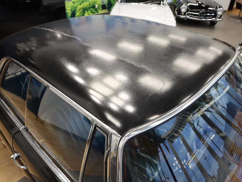 1962 Mercedes-Benz W111 Coupe - Image 24 of 31