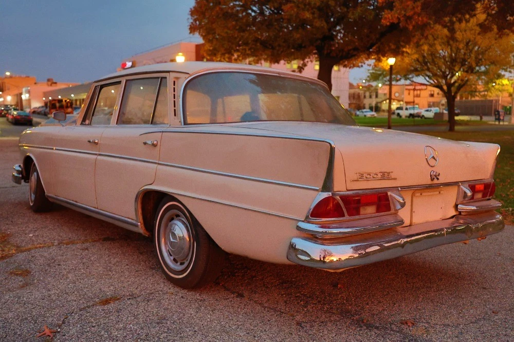 1962 Mercedes-Benz W112 - Image 6 of 8