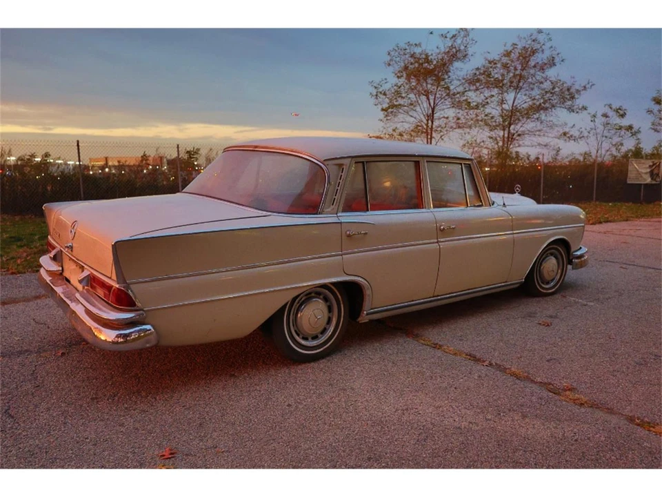1962 Mercedes-Benz W112 - Image 5 of 8