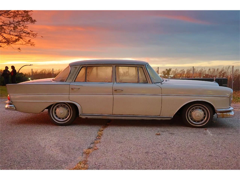 1962 Mercedes-Benz W112 - Image 3 of 8