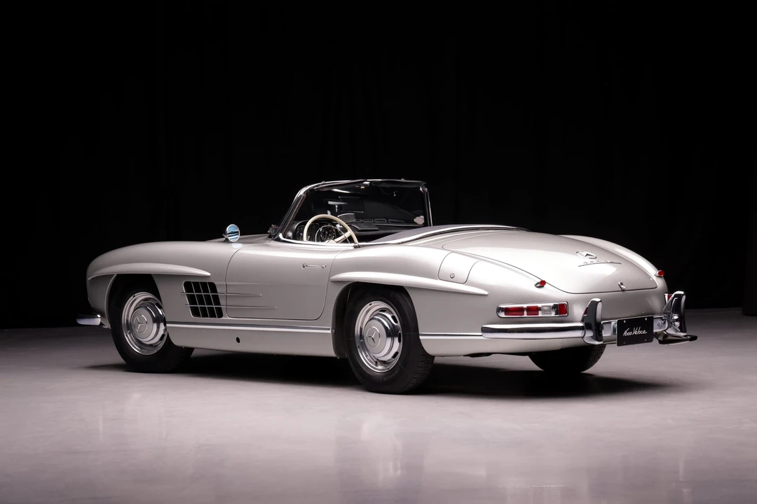 1962 Mercedes-Benz 300SL Roadster - Image 9 of 31