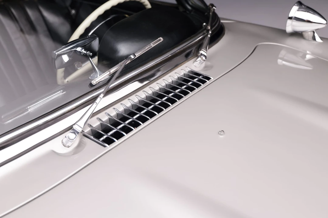 1962 Mercedes-Benz 300SL Roadster - Image 21 of 31