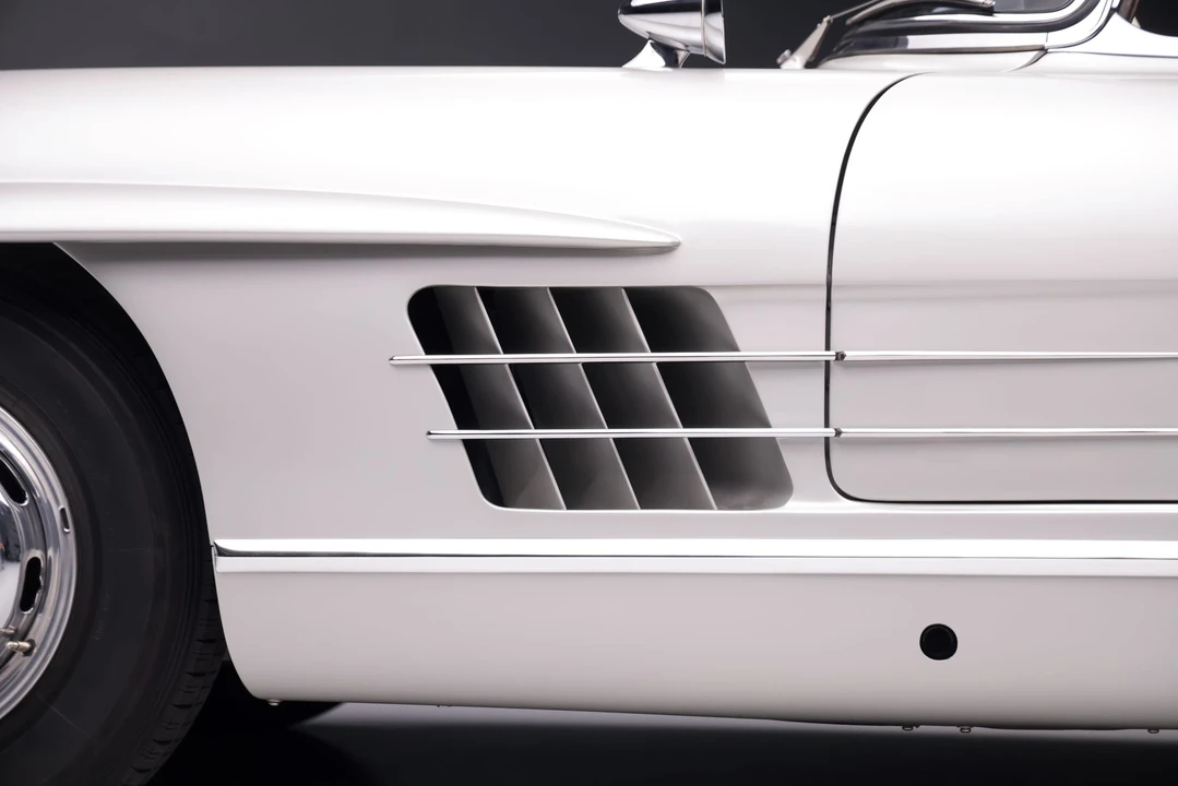1962 Mercedes-Benz 300SL Roadster - Image 30 of 31