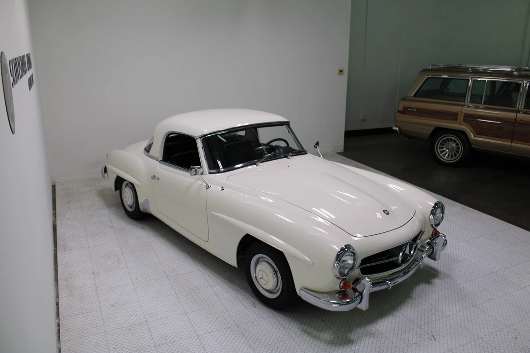 1962 Mercedes-Benz 300SL Roadster - Image 25 of 31
