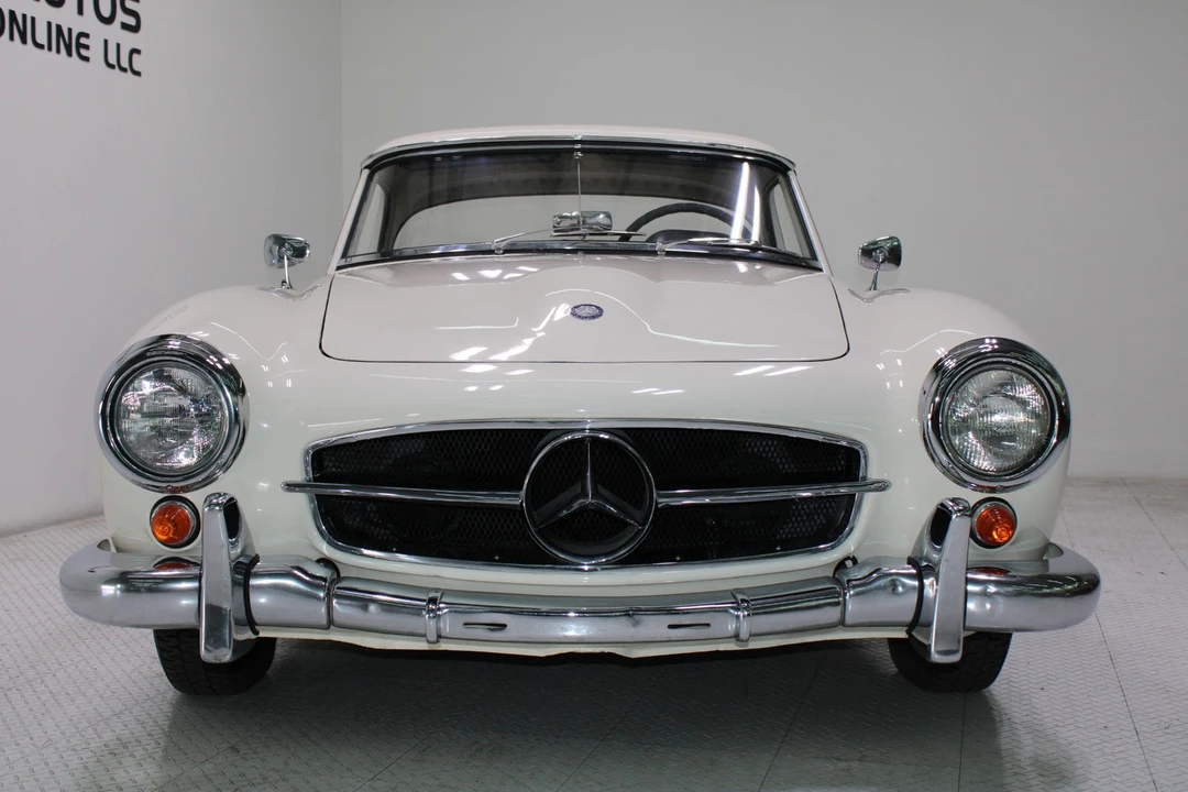 1962 Mercedes-Benz 300SL Roadster - Image 11 of 31