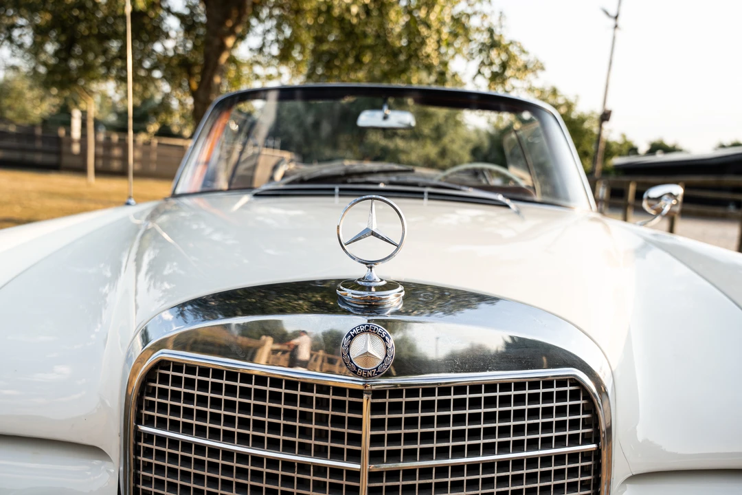 1962 Mercedes-Benz W111 Cabriolet - Image 12 of 31