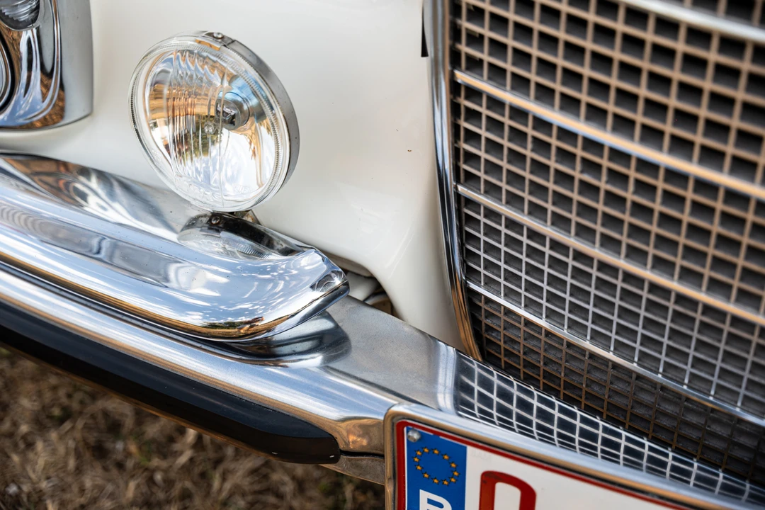 1962 Mercedes-Benz W111 Cabriolet - Image 16 of 31