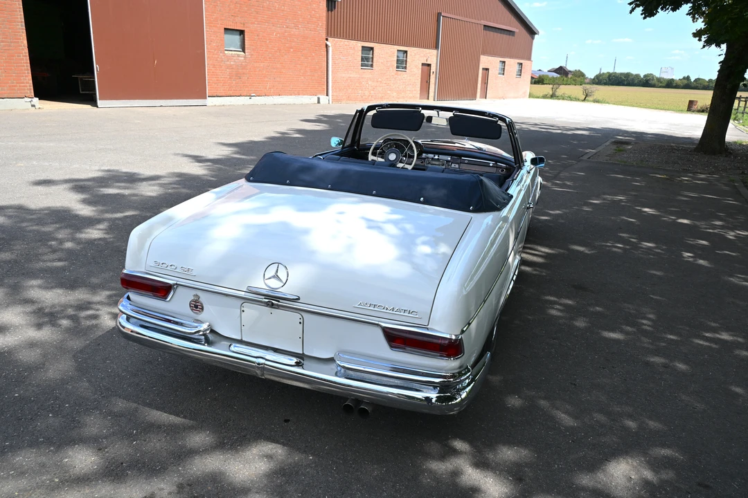 1962 Mercedes-Benz W112 - Image 7 of 31